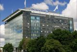 Deutsche Bank reports net income of 401 million euros